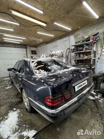 Mercedes-Benz E-класс 3.2 AT, 1999, 200 000 км