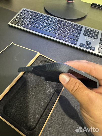 Чехол на iPhone 15 pro max карбон (кевларовый)