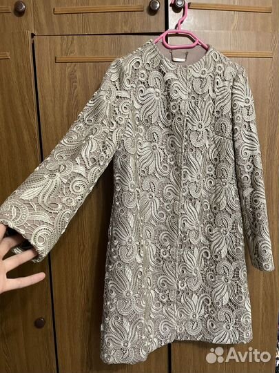 Пальто женское 42 44