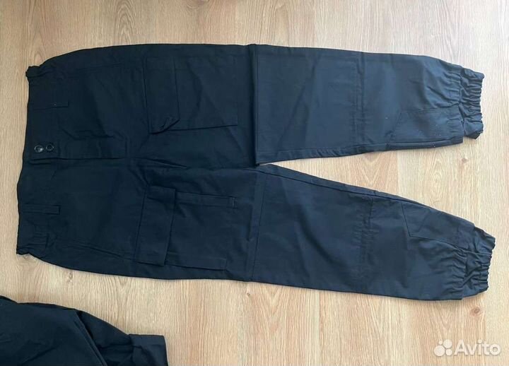 Полицейская чёрная форма