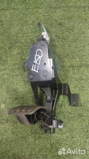 Педаль газа электронная Peugeot Expert 2010