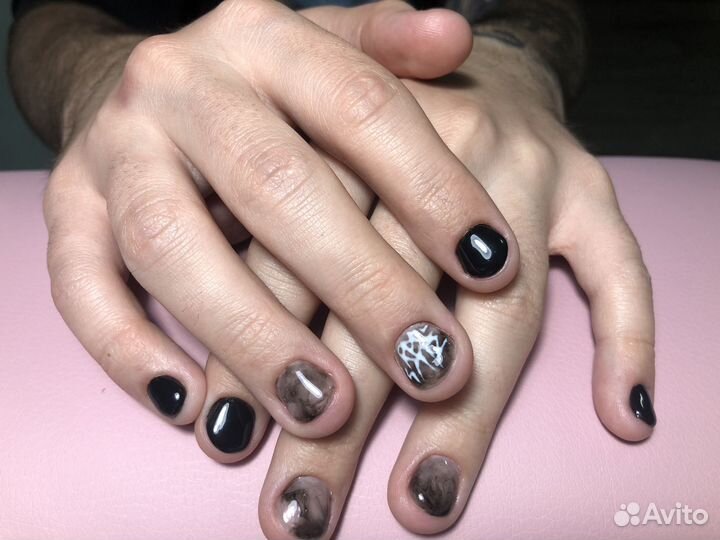 Маникюр, наращивание ногтей на дому