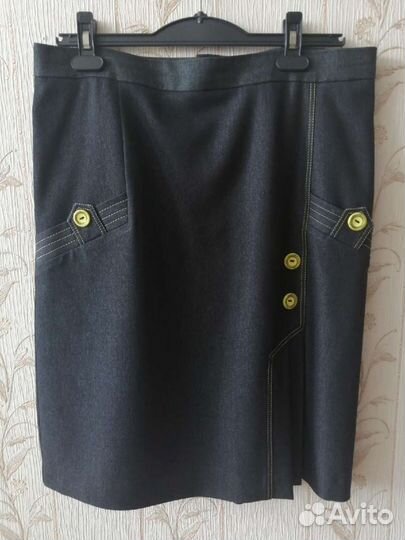 Костюм женский пиджак и юбка