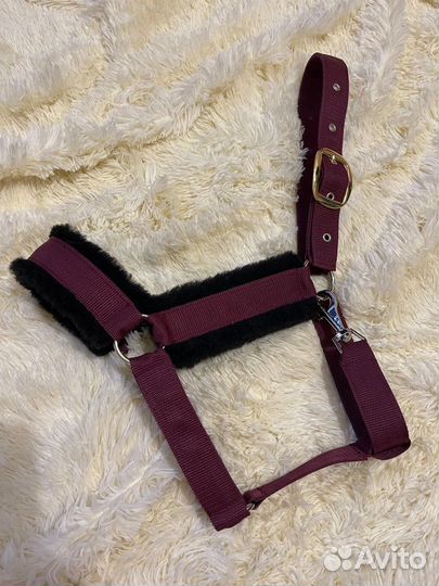 Недоуздки для лошади и пони