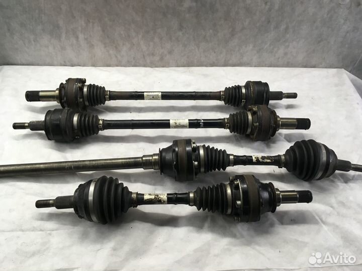 Привод передний правый VolksWagen Touareg