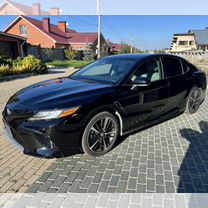 Toyota Camry 2.5 AT, 2018, 46 800 км, с пробегом, цена 2 780 000 руб.