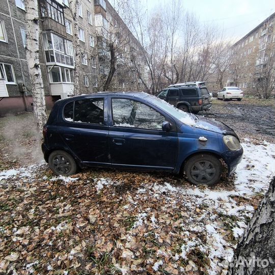 Toyota Vitz 1.0 МТ, 1999, 299 999 км