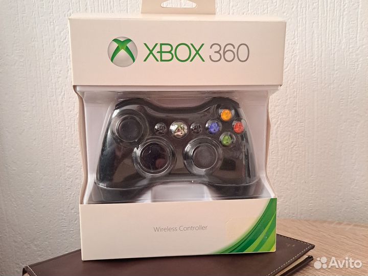 Джойстик на икс-бокс-360 оригинальный