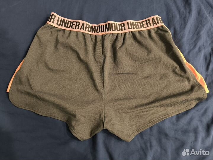 Костюм женский спортивный Under Armour футболка и