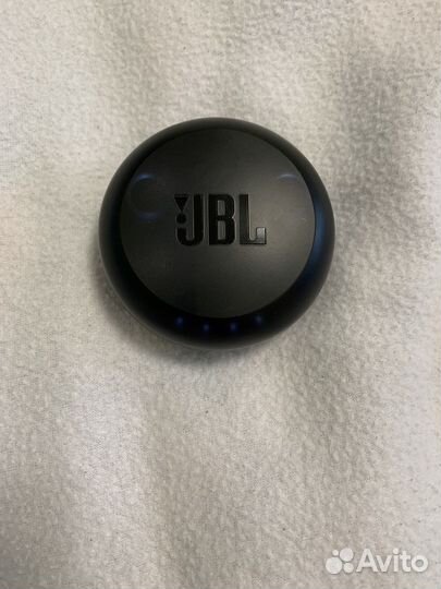Беспроводные наушники jbl free x
