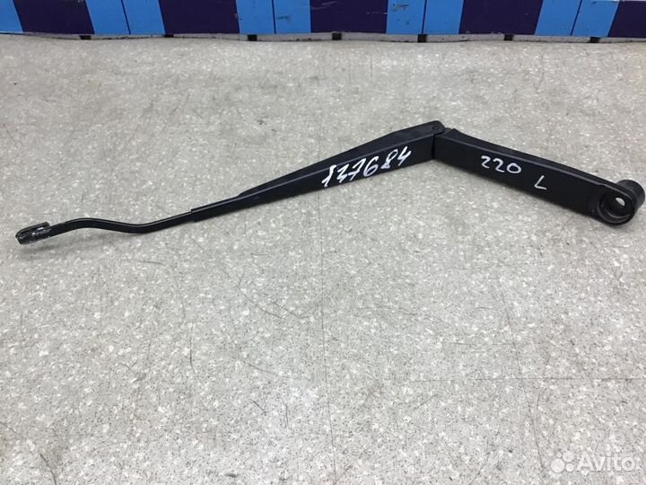 Поводок стеклоочистителя передний левый Hyundai So