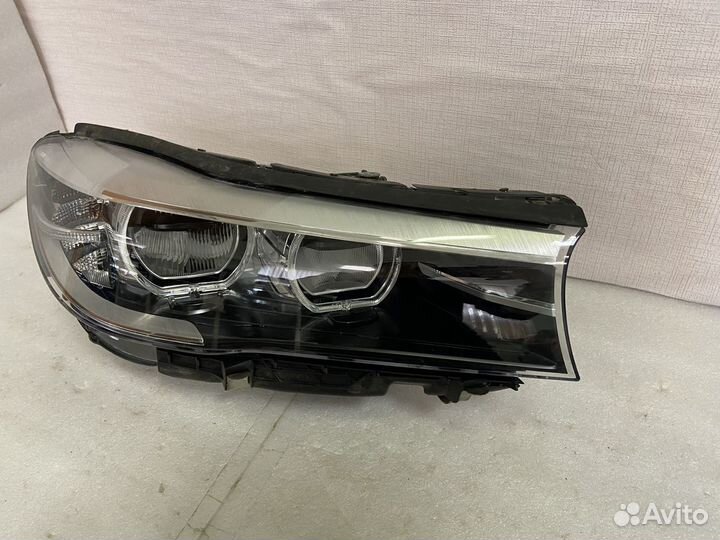 Правая фара на BMW 7 series G11 G12 LED до рест