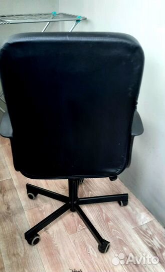 Компьютерное кресло IKEA миллбергет