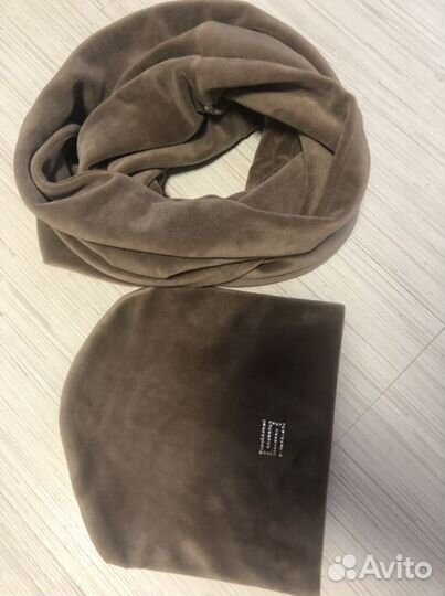 Комплект шапка и снуд