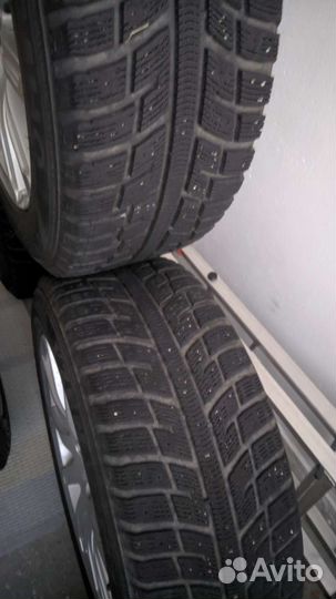 R17 Kumho I'Zen KW22 225/55, PCD 5x112 DIA 66.5