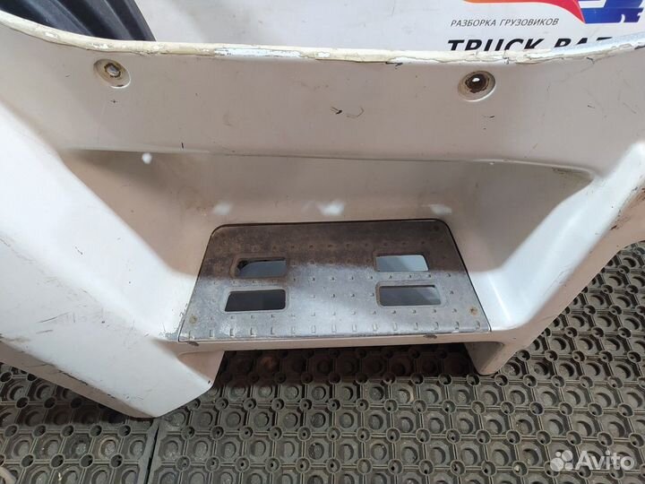 1437810 Корпус подножек правый Daf CF