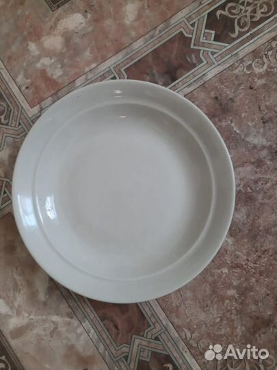 Керамические тарелки