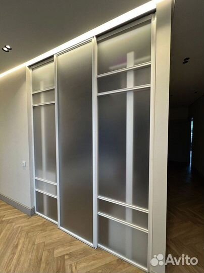 Гардеробная на заказ под любые размеры