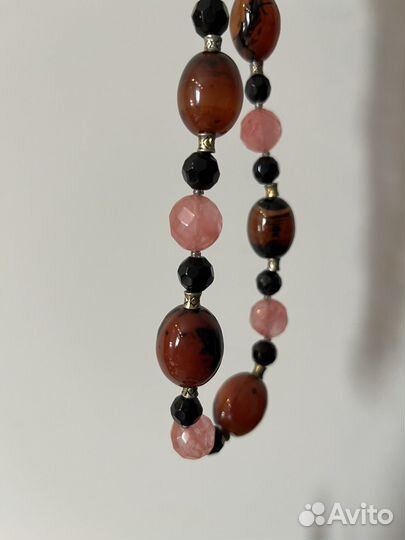 Украшение на шею