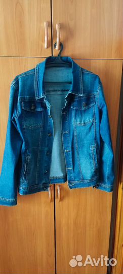Джинсовая куртка