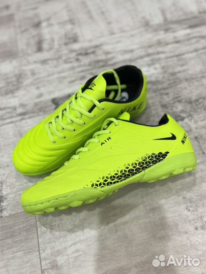 Бутсы футбольные сороконожки детские