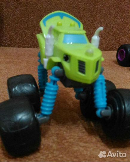 Вспышь и чудо машинки