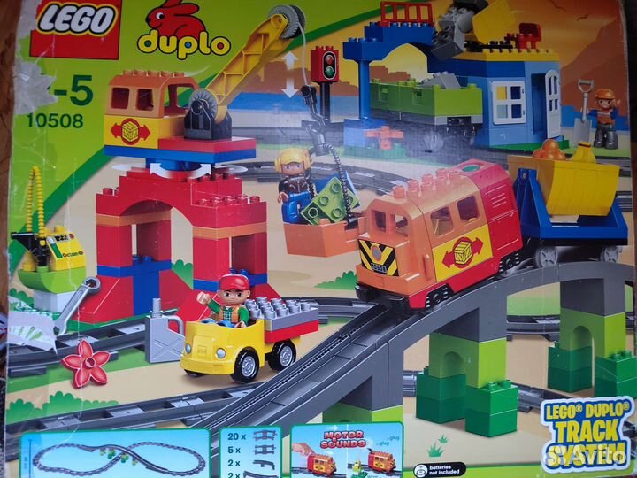 Lego duplo поезд