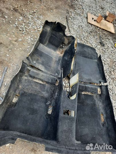 Покрытие напольное, ковролин Mercedes-Benz W204