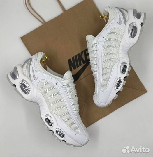 Nike Air Max Tailwind 4: Комфорт на каждом этапе
