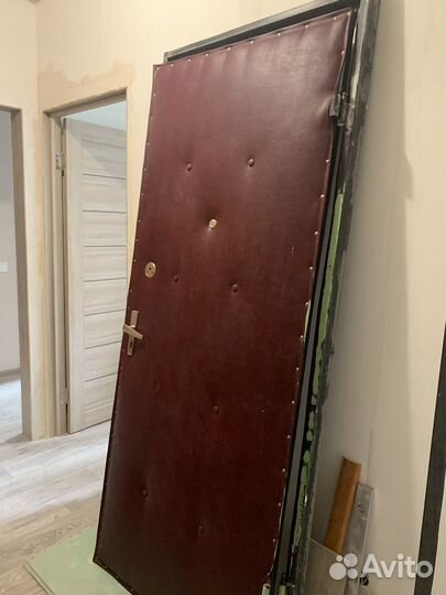 Дверь входная металлическая