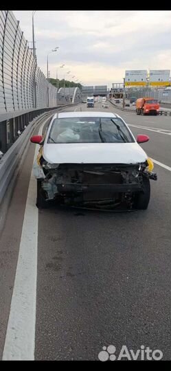 Hyundai Solaris 1.6 AT, 2017, битый, 310 000 км