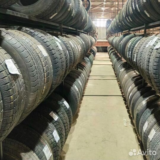 Hankook IceBear W300 235/55 R17 103V