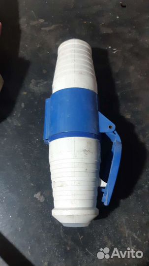 Силовая вилка и розетка