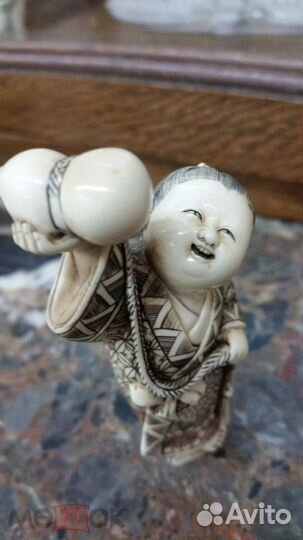 Фигурки нэцке