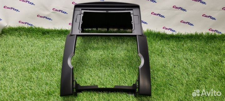 Переходная рамка магнитолы Kia Sorento 2009-2012