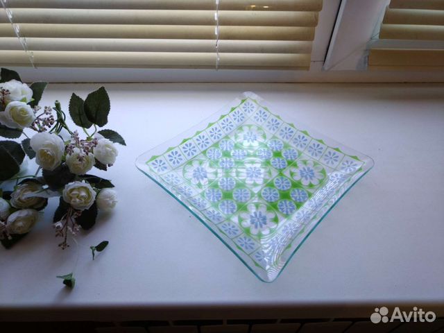 Цветное стекло посуда блюдо тарелка СССР