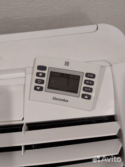 Напольный кондиционер electrolux