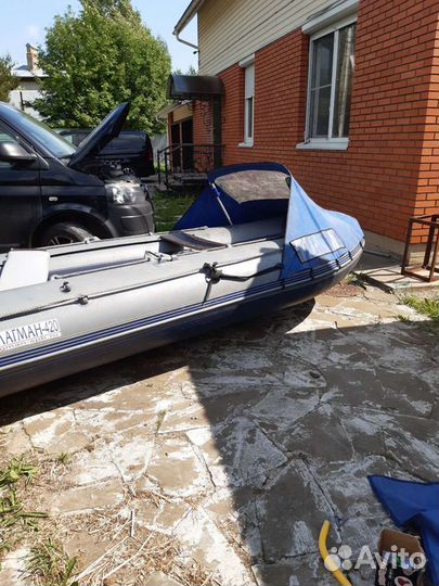 Лодка флагман