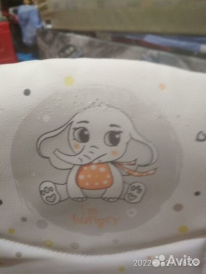 Стульчик для кормления Chipolino Lollipop