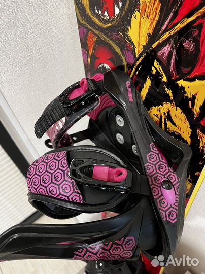 Сноуборд с креплениями