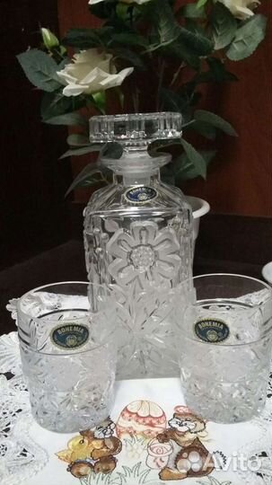 Хрустальный штоф и два стакана-богемия