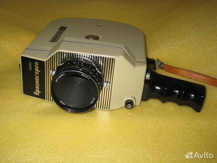 Кинокамера Красногорск полуавтомат 16 мм механич