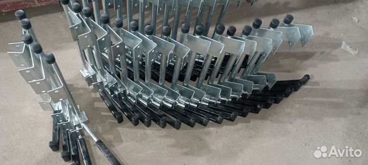 Держатель задних ворот