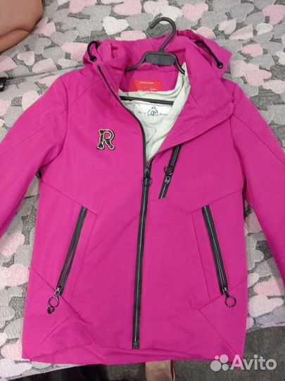 Куртка на девочку