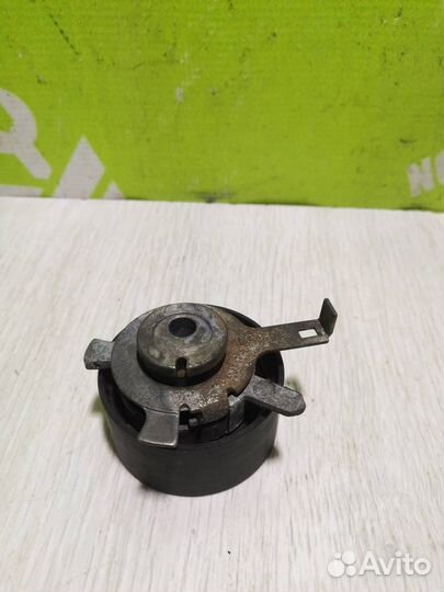 Ролик-натяжитель ручейкового ремня Форд Фокус 1