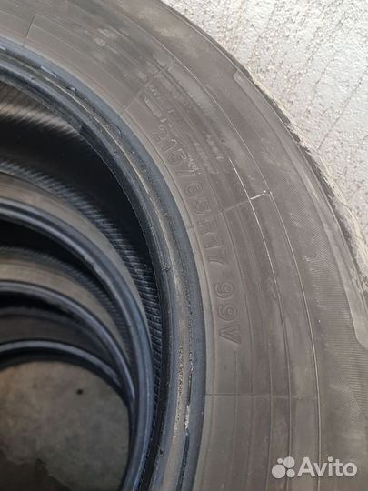 Yokohama 106ZS 215/65 R17