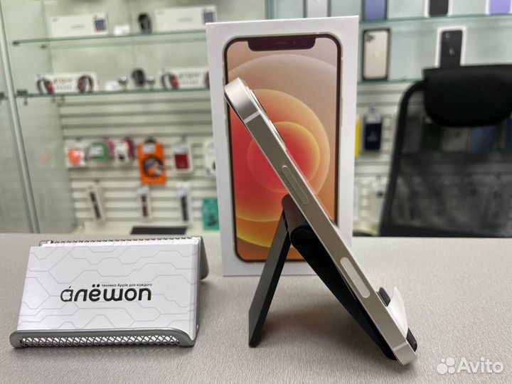 iPhone 12, 256 ГБ