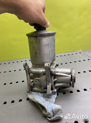 Насос гур Mercedes 190 W201