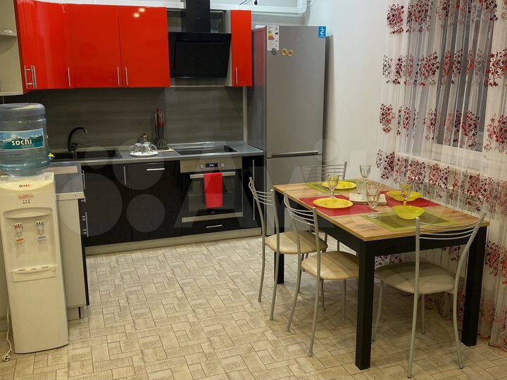 Коттедж 200 м² на участке 5 сот.