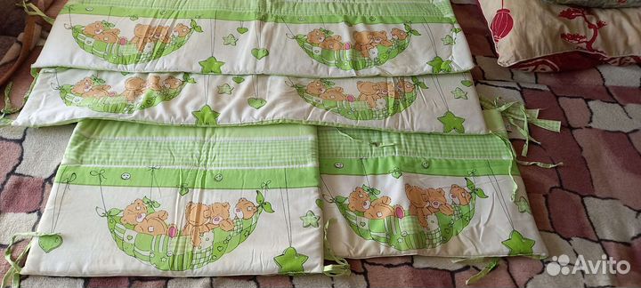 Бортики в детскую кроватку